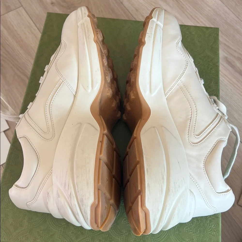 Gucci men’s Rhyton sneaker size 7 - Picture 6 of 13